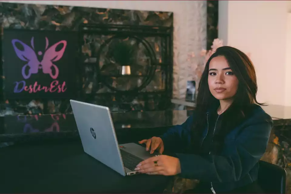 Émilie de l'agence Destin'Est